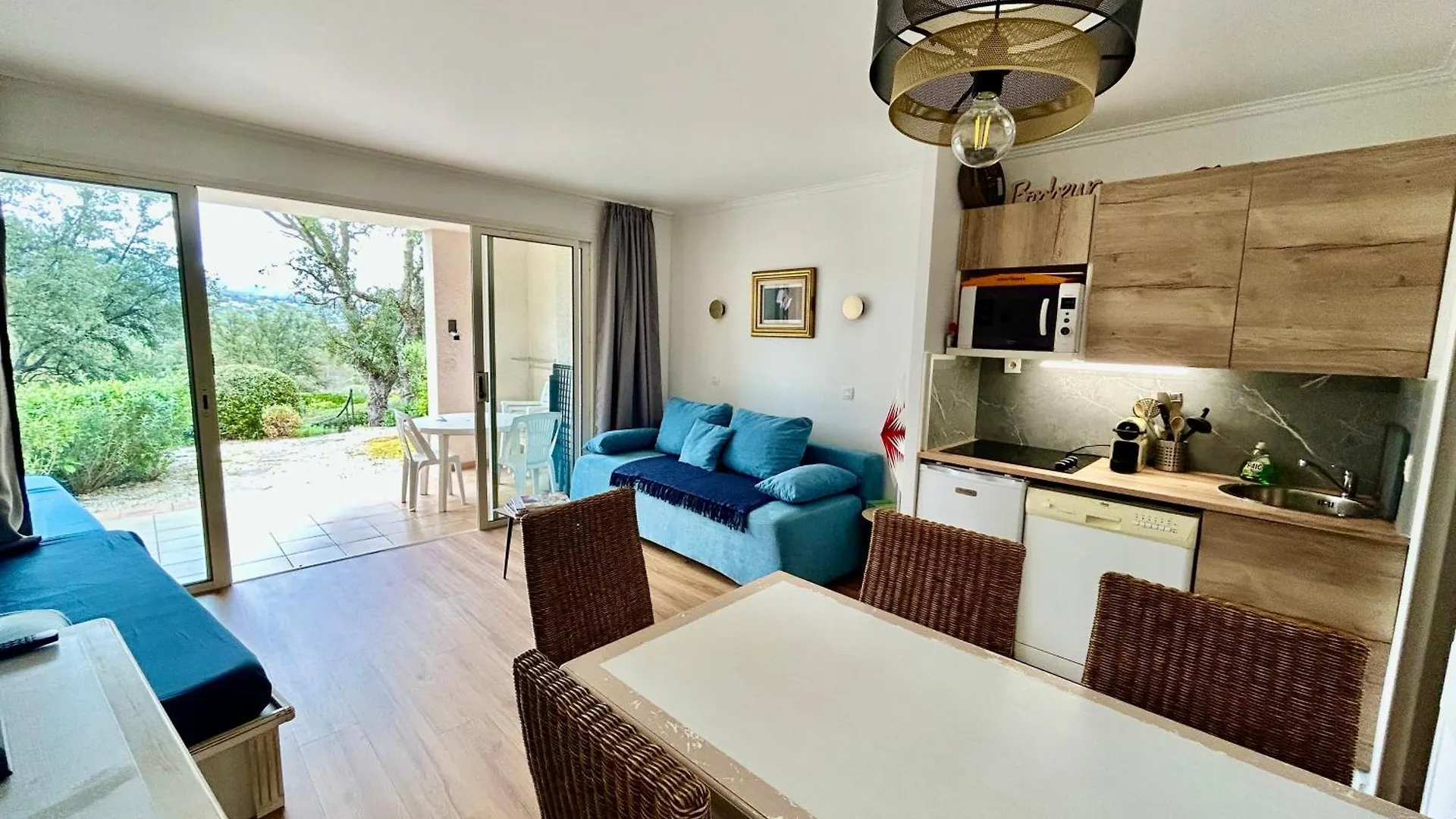 Les Restanques Lavandes 2009 Rez De Jardin Grimaud Apartment
